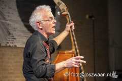 Downloads: 
www.wijkcentrumbakermat.nl/charivari